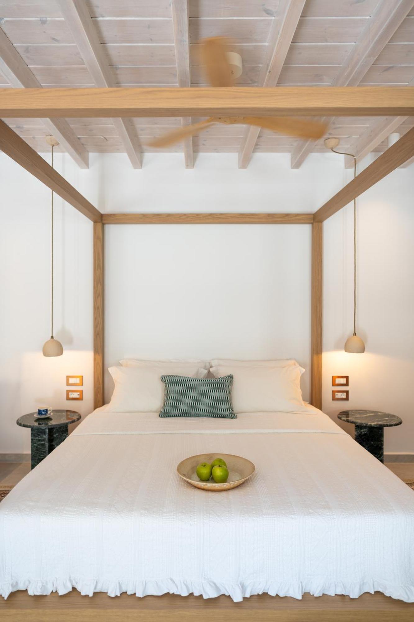 Nisomar Suites Symi Bagian luar foto