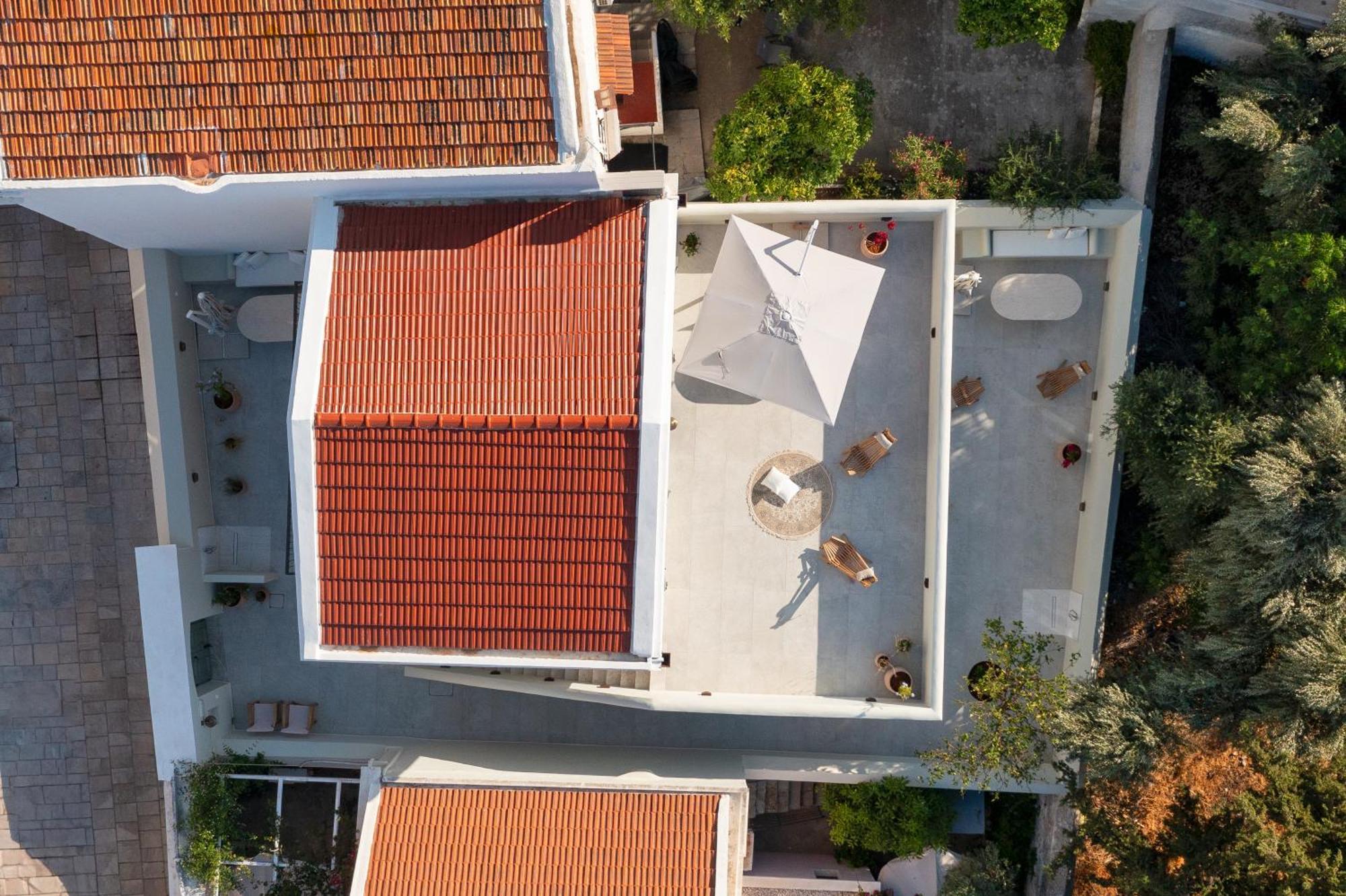 Nisomar Suites Symi Bagian luar foto