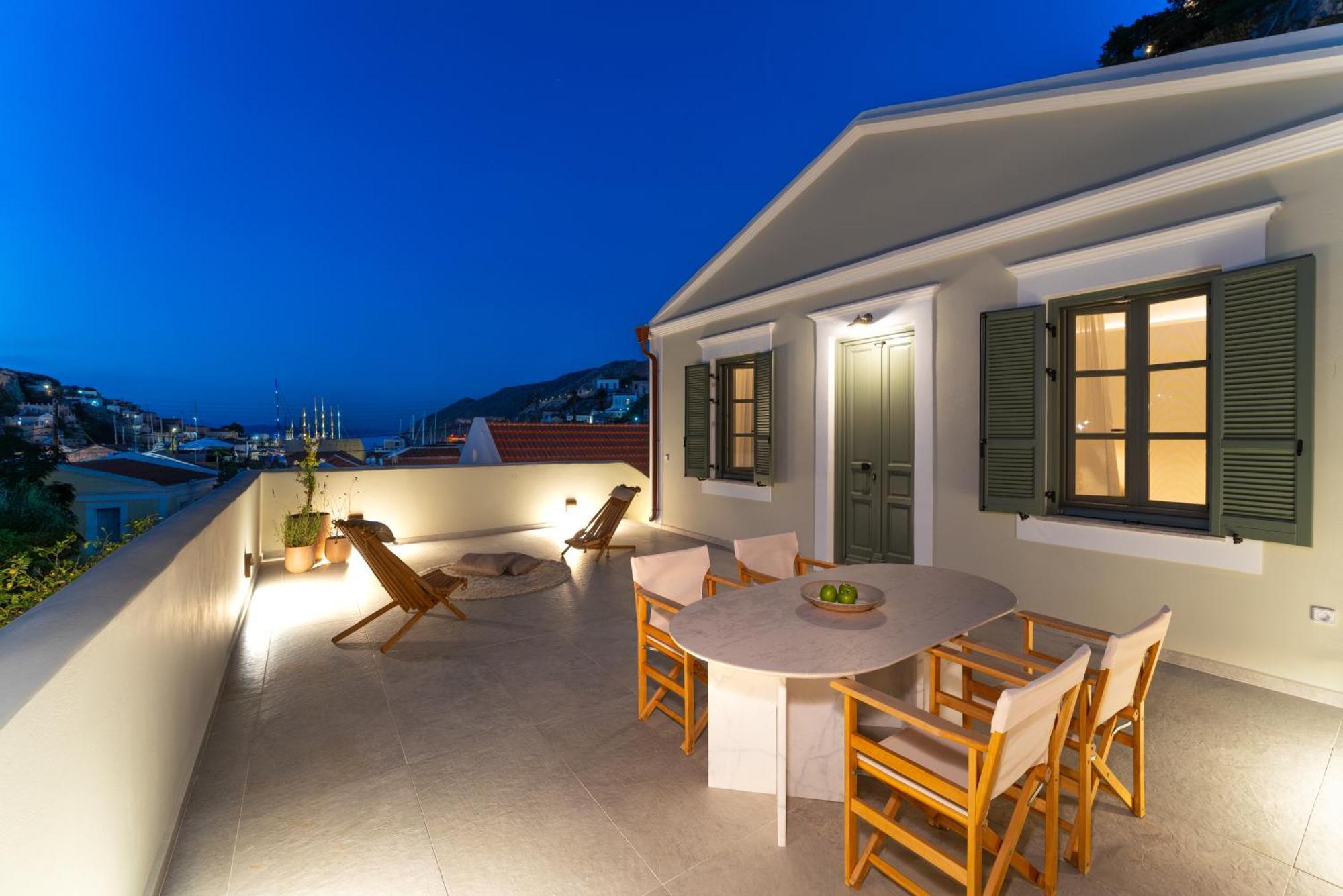 Nisomar Suites Symi Bagian luar foto