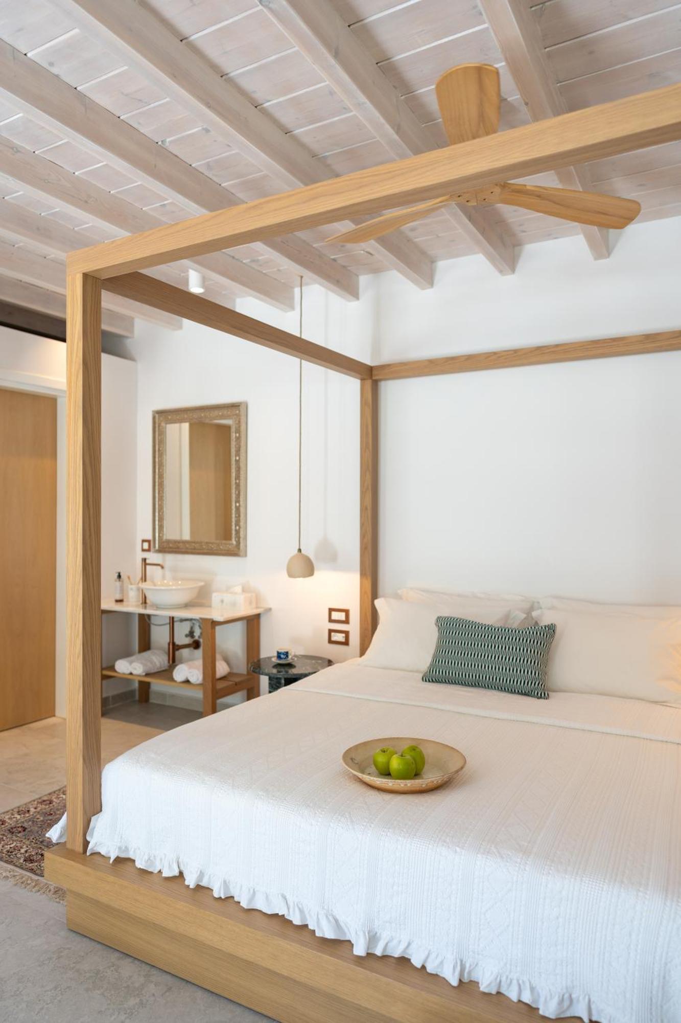 Nisomar Suites Symi Bagian luar foto
